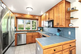 N7097 Nielson Ln, Milford, WI 53038 - Photo 10