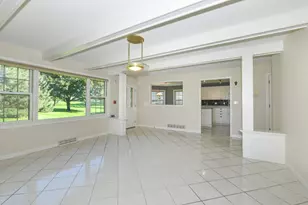 110 Eagle Pointe Dr, Delavan, WI 53115 - Photo 8