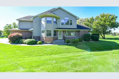 110  Eagle Pointe Dr #3A, Delavan, WI 53115 - Photo 1