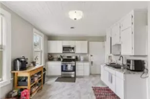 1817 N Humboldt Ave, Milwaukee, WI 53202 - Photo 6