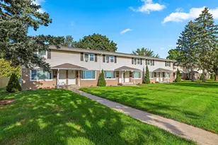 614 S Erie St, De Pere, WI 54115 - Photo 4