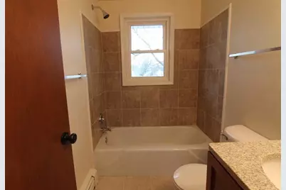 614 S Erie St, De Pere, WI 54115 - Photo 10