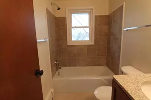 614 S Erie St, De Pere, WI 54115 - Photo 10
