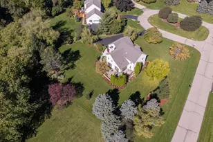 W302N1609 Crooked Creek Ct, Delafield, WI 53072 - Photo 62
