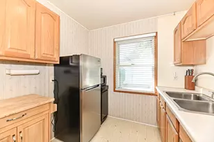 250 Luedtke Ave, Racine, WI 53405 - Photo 8
