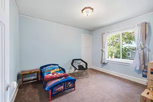 1059 Walnut St, West Bend, WI 53095 - Photo 10