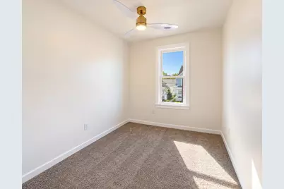 2932 W Walnut St, Milwaukee, WI 53208 - Photo 14
