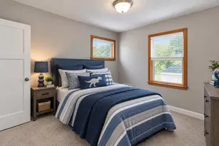 W63N399 Hillcrest Ave, Cedarburg, WI 53012 - Photo 16