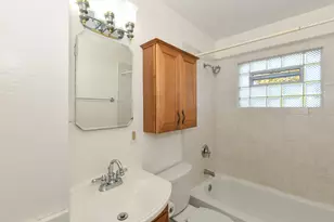 1117 S 107th St, West Allis, WI 53214 - Photo 16