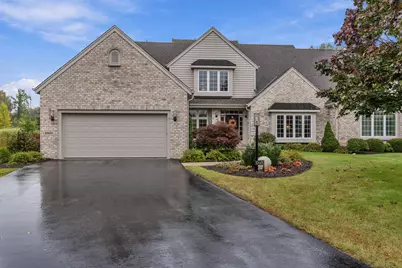 10601 N Hidden Reserve Cir, Mequon, WI 53092 - Photo 2