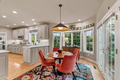 10601 N Hidden Reserve Cir, Mequon, WI 53092 - Photo 18