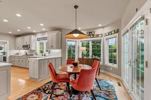 10601 N Hidden Reserve Cir, Mequon, WI 53092 - Photo 18