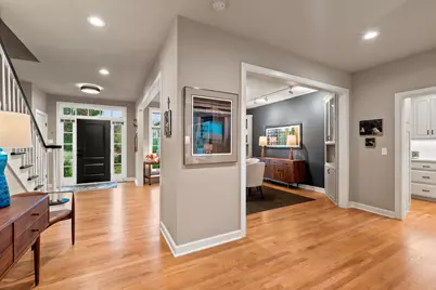 10601 N Hidden Reserve Cir, Mequon, WI 53092 - Photo 28