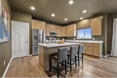 W227N7909  Tamarack Ct, Sussex, WI 53089 - Photo 18