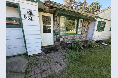 654  Phoenix St, Delavan, WI 53115 - Photo 134