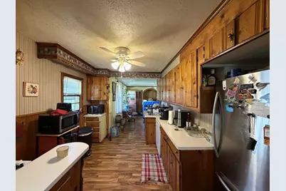 654  Phoenix St, Delavan, WI 53115 - Photo 144