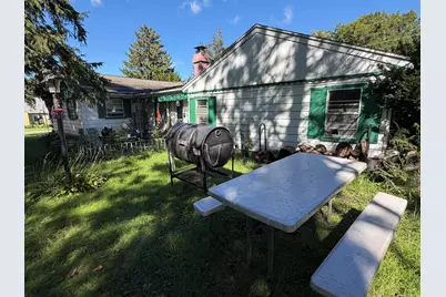 654  Phoenix St, Delavan, WI 53115 - Photo 30