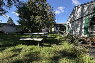 654 Phoenix St, Delavan, WI 53115 - Photo 138