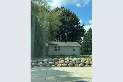 W342N4868  Oak Ln, Oconomowoc, WI 53058 - Photo 2