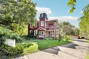 238 S Oak St, Lake Mills, WI 53551 - Photo 2