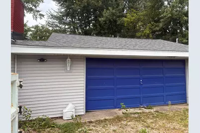 1524  Sunset Dr, Twin Lakes, WI 53181 - Photo 2