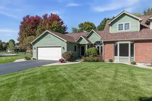 N19W26702 Milkweed Ln, Pewaukee, WI 53072 - Photo 10