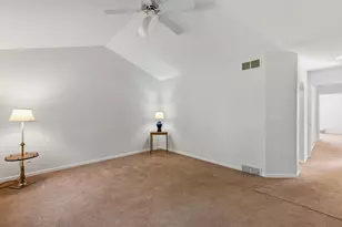 N19W26702 Milkweed Ln, Pewaukee, WI 53072 - Photo 16