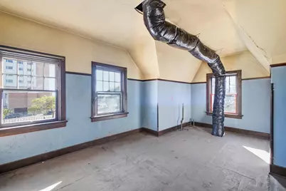 826 N 28th St, Milwaukee, WI 53208 - Photo 24