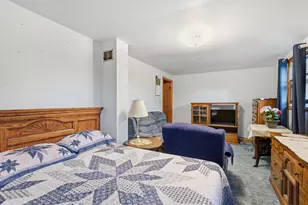3811 E Pulaski Ave, Cudahy, WI 53110 - Photo 14
