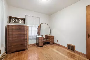3811 E Pulaski Ave, Cudahy, WI 53110 - Photo 16