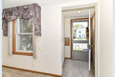 400 S 3rd St, Racine, WI 53185 - Photo 10