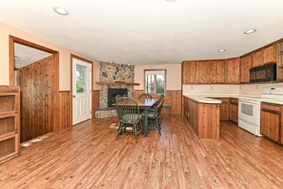 400 S 3rd St, Racine, WI 53185 - Photo 14