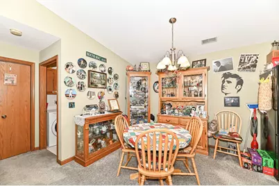 1123 N Sunnyslope Dr #202, Racine, WI 53406 - Photo 18