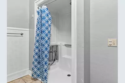713 S 16th St, Manitowoc, WI 54220 - Photo 22