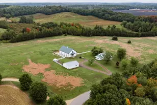 W8686 Cottonville Ave, Dakota, WI 54982 - Photo 10