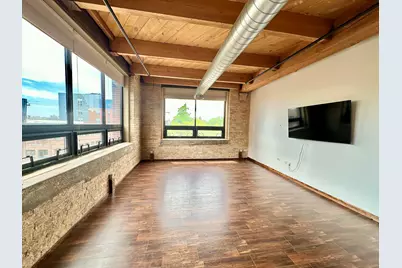 234 E Reservoir Ave #302, Milwaukee, WI 53212 - Photo 6
