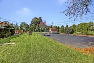 3514 Waterbury Ln, Racine, WI 53403 - Photo 2