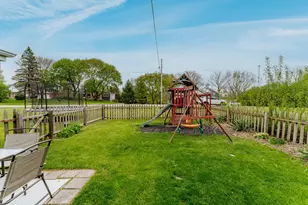 16401 W Addison Ave, New Berlin, WI 53151 - Photo 30