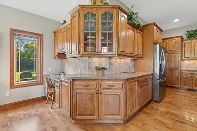 N23W23800  Talon Ct, Pewaukee, WI 53188 - Photo 16