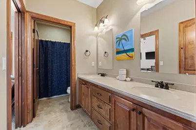 N23W23800  Talon Ct, Pewaukee, WI 53188 - Photo 48