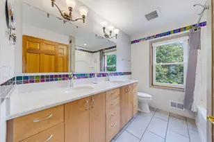 149 Hickory Dr, Delafield, WI 53018 - Photo 12