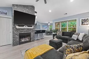 5427 W Cobblestone Way, Franklin, WI 53132 - Photo 2