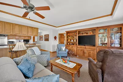 458  Simon Dr, Hartford, WI 53027 - Photo 14