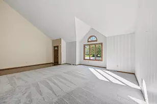 10360 S Mockingbird Ln, Oak Creek, WI 53154 - Photo 6