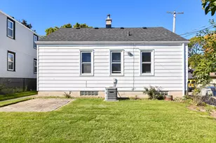 3120 S 24th St, Milwaukee, WI 53215 - Photo 32