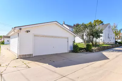 3120 S 24th St, Milwaukee, WI 53215 - Photo 30