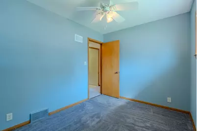 2506 W Whitaker Ave, Milwaukee, WI 53221 - Photo 10