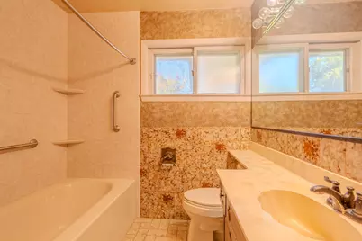 2506 W Whitaker Ave, Milwaukee, WI 53221 - Photo 16
