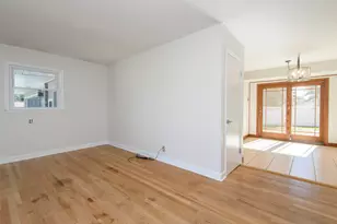 N87W17919 Queensway -, Menomonee Falls, WI 53051 - Photo 18