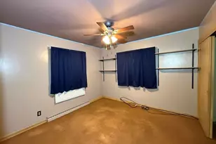 5249 N 33rd St, Milwaukee, WI 53209 - Photo 10